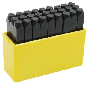 Juego de letras de la "A" a la "Z" de golpe 4 mm, 27 piezas Surtek 117224