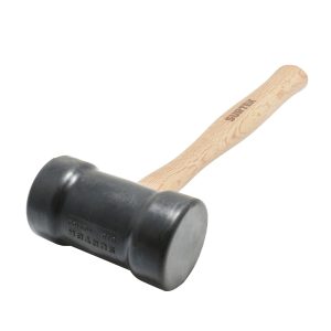 Mazo con cabeza de hule negro con mango de madera de 14", 16 oz Surtek 616